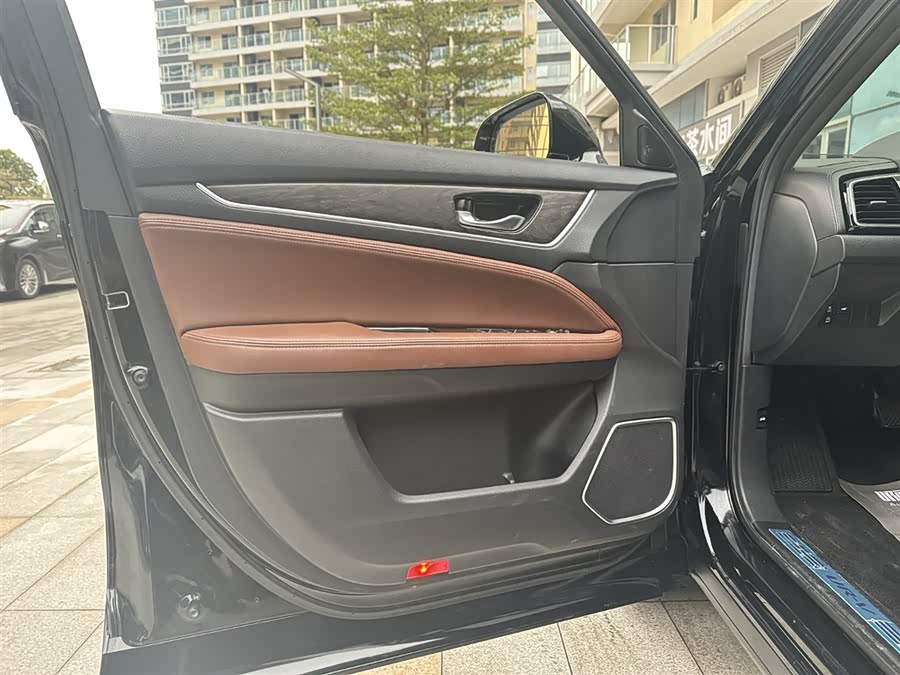 Honda UR-V 2021 #25 Honda UR-V 2021 immagine di auto #25