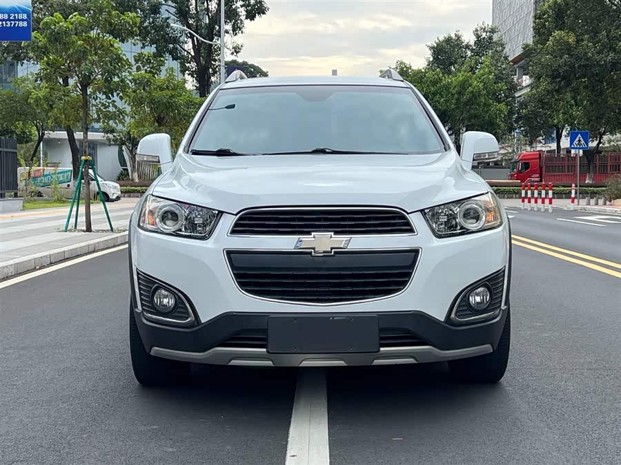 Chevrolet Captiva 2017 car image #25