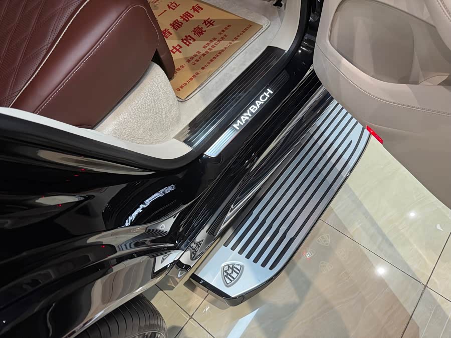 Mercedes-Benz Maybach GLS 2024 #25 Mercedes-Benz Maybach GLS 2024 صورة سيارة #25