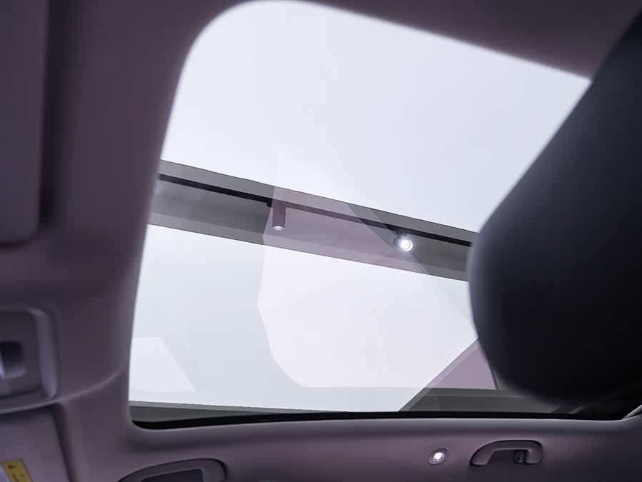 BYD Sea Lion 05 EV 2025 immagine di auto #25