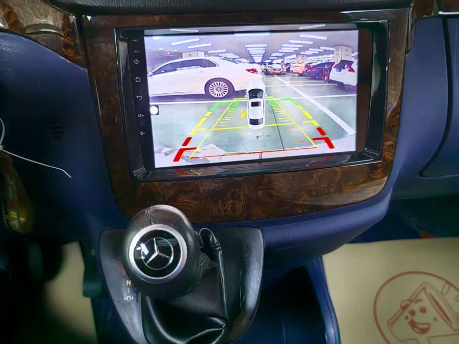 Mercedes-Benz Viano 2012 imagen de coche #25