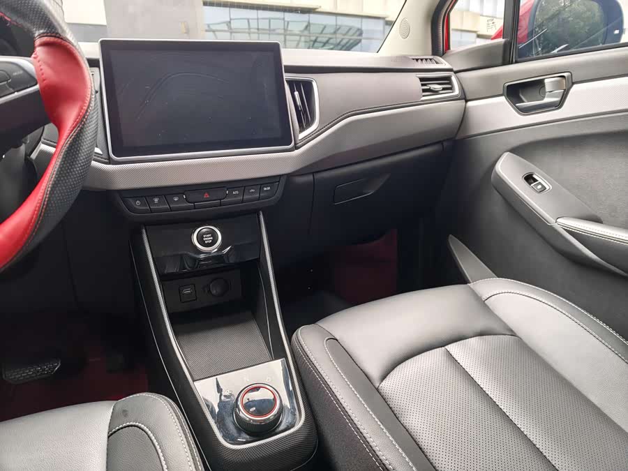 哪吒汽车 哪吒N01 2021 #25 哪吒汽车 哪吒N01 2021 汽车图片 #25