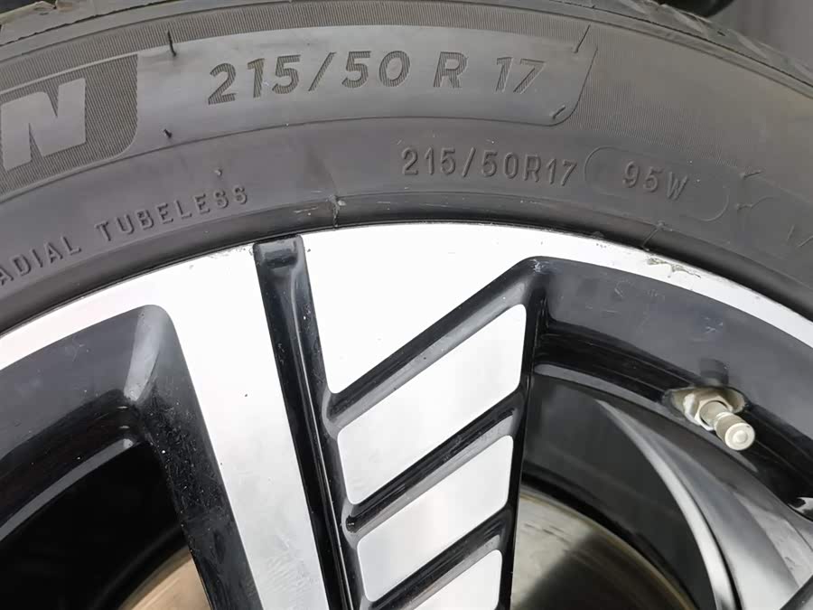 MG EZS Electric 2019 #25 MG EZS Electric 2019 car image #25