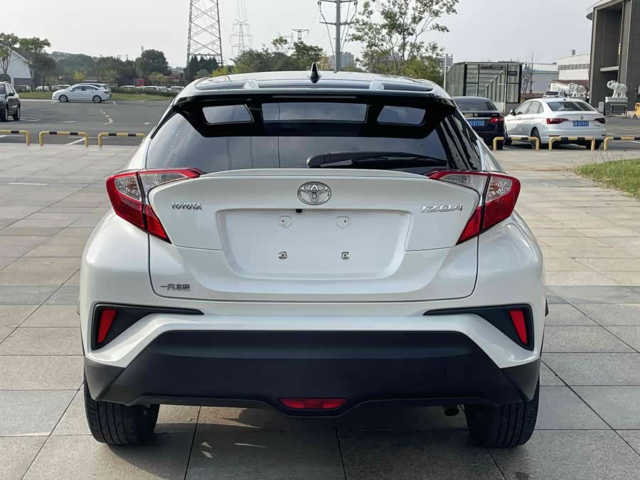 Toyota Izoa 2021 #25 Toyota Izoa 2021 immagine di auto #25