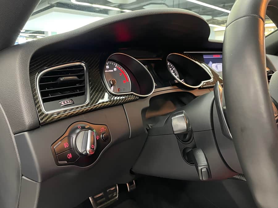 Audi S5 2014 car image #25