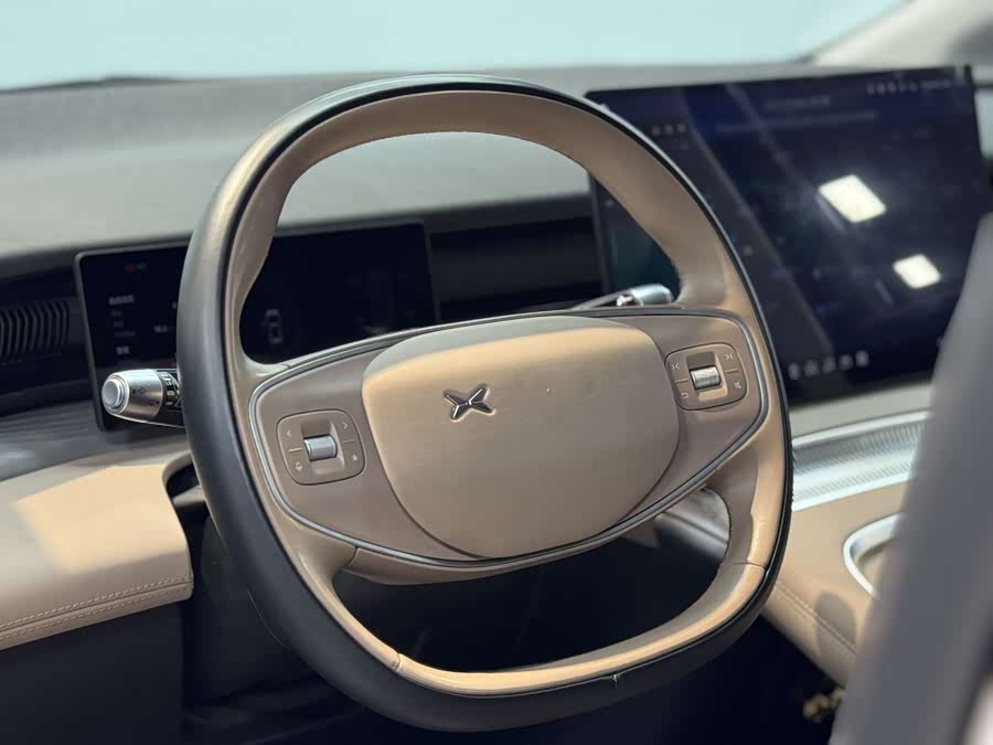 Xpeng X9 2024 immagine di auto #25