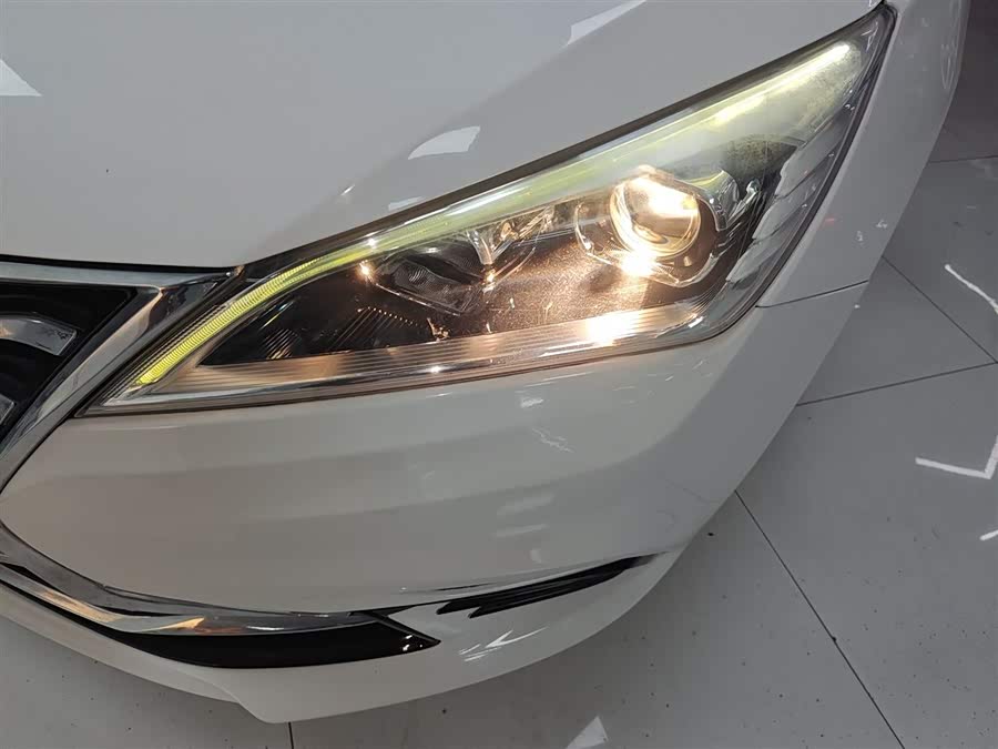 Changan Eado DT 2019 car image #25