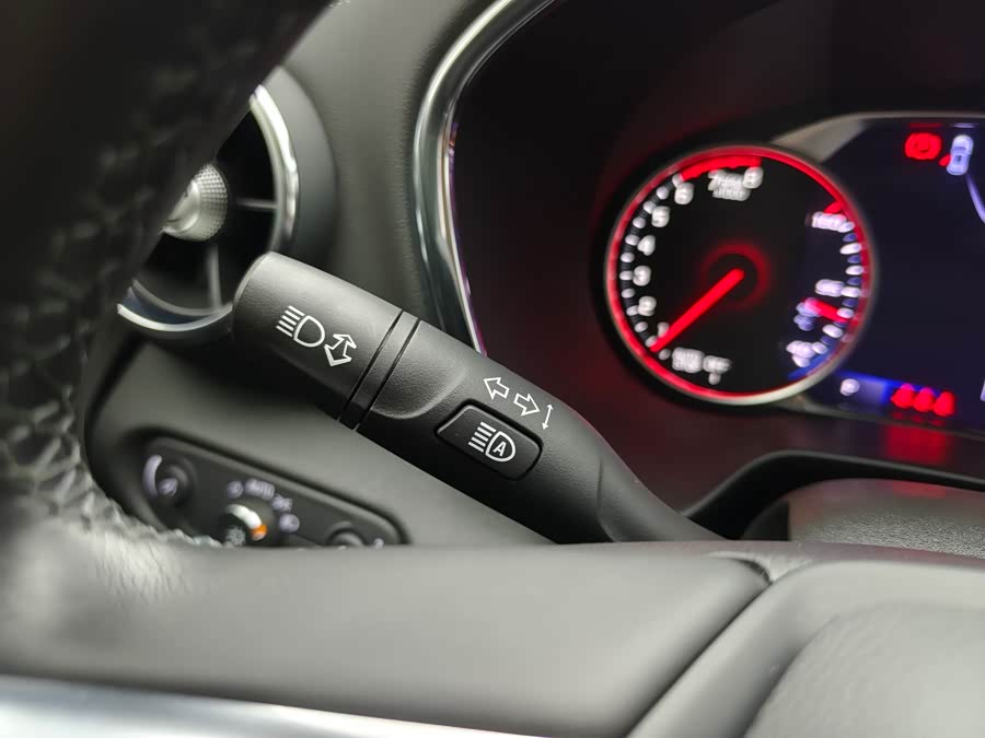 Chevrolet Blazer 2023 #25 Chevrolet Blazer 2023 car image #25