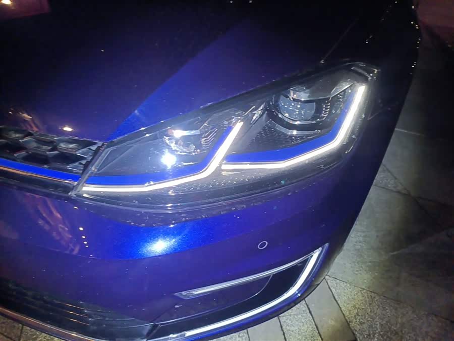 Volkswagen Golf New Energy (Imported) 2018 صورة سيارة #25