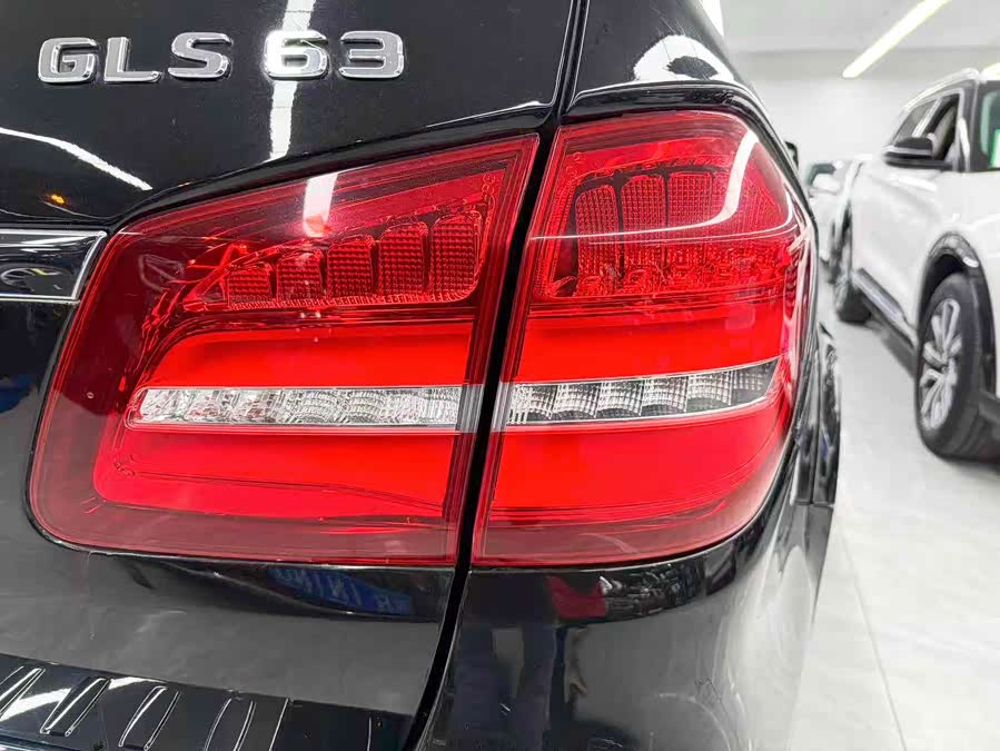 Mercedes-Benz GLS AMG 2017 #25 Mercedes-Benz GLS AMG 2017 car image #25