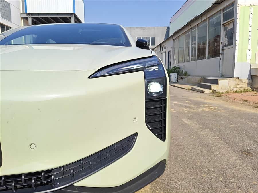 HongQi EH7 2024 #25 HongQi EH7 2024 car image #25