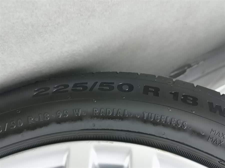 BMW 3 Series GT 2020 car image #25