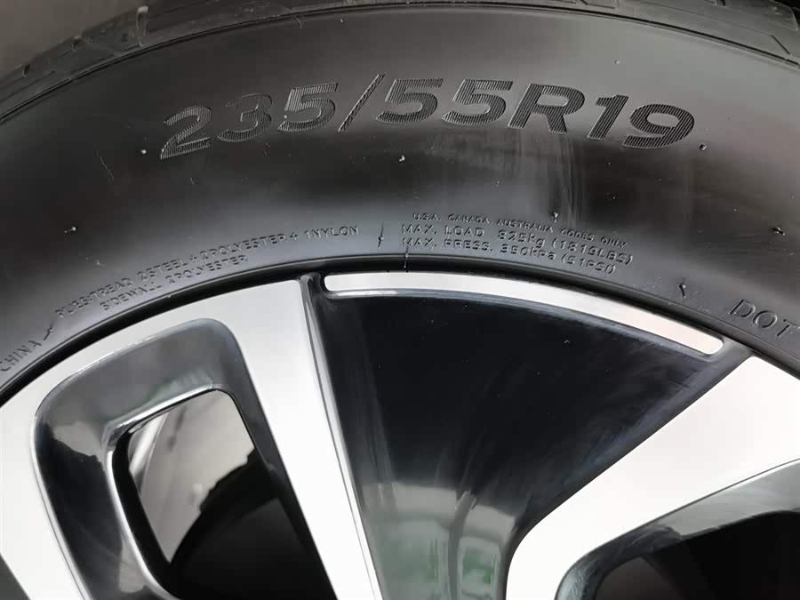 Volkswagen ID.4 X 2023 immagine di auto #25