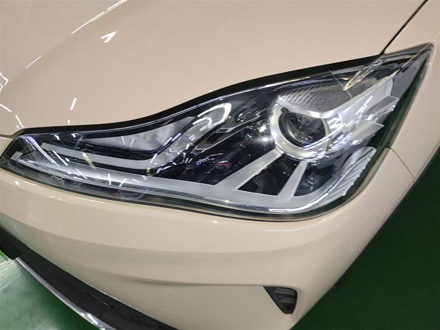 哪吒汽车 哪吒AYA 2024 汽车图片 #25