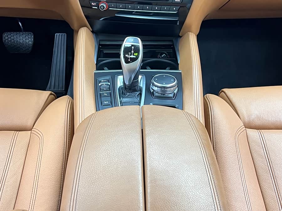 宝马 宝马X6 2017 汽车图片 #25