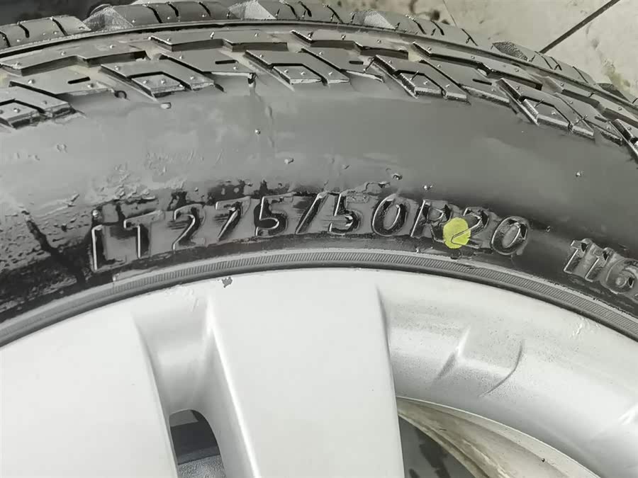 Mercedes-Benz GL Class 2012 car image #25