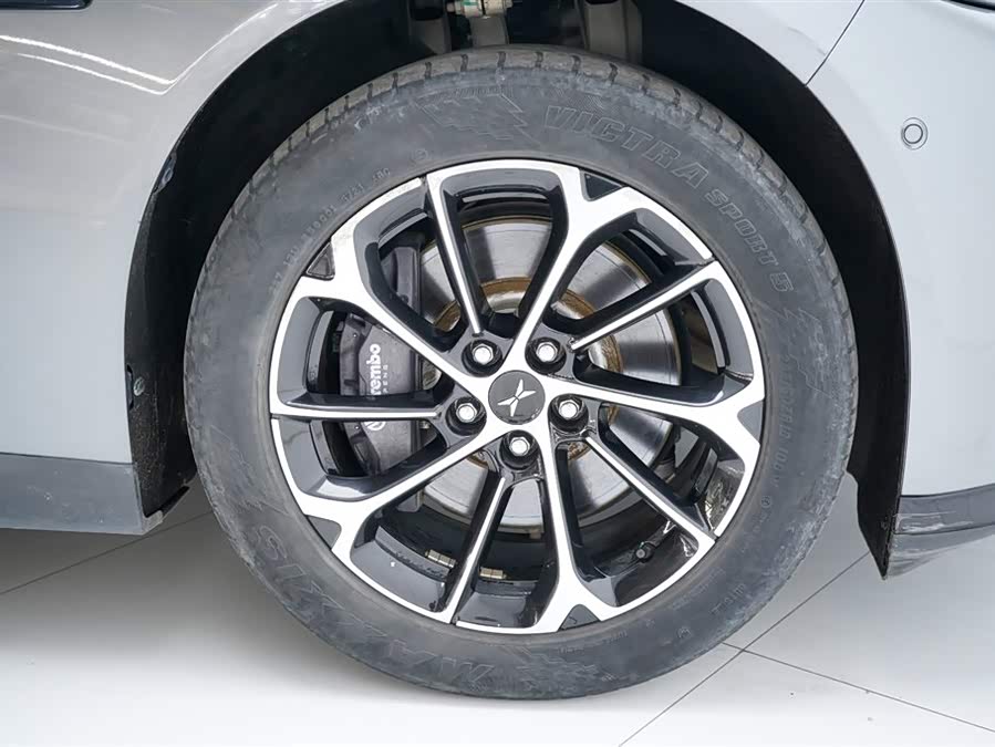 小鹏 小鹏P7 2021 汽车图片 #25