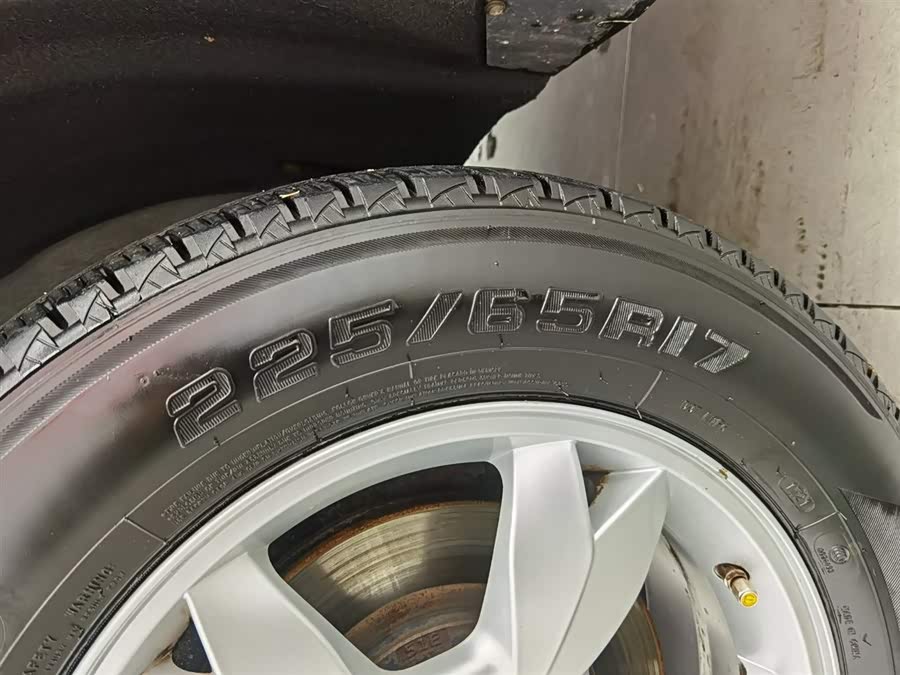 BYD S6 2014 #25 BYD S6 2014 car image #25