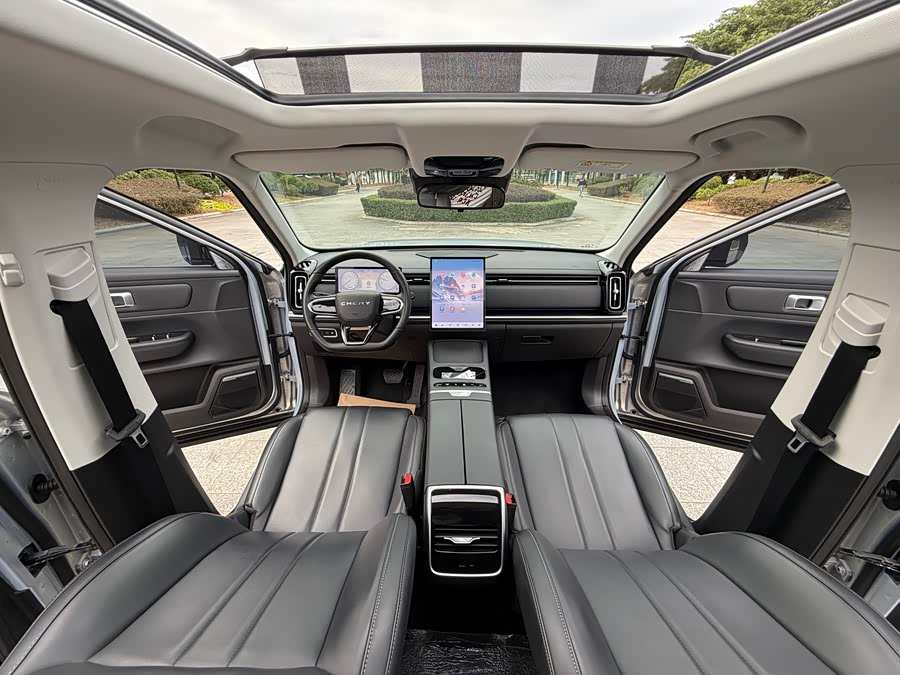 Chery Exploration 06 C-DM 2024 #25 Chery Exploration 06 C-DM 2024 car image #25