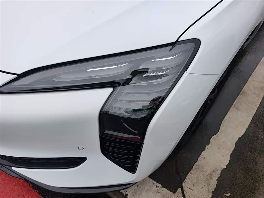 HongQi EH7 2024 #25 HongQi EH7 2024 immagine di auto #25