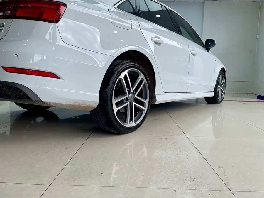 奥迪 奥迪A3 2019 汽车图片 #25