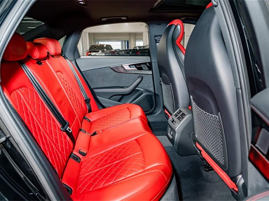 Audi S4 2023 #25 Audi S4 2023 صورة سيارة #25