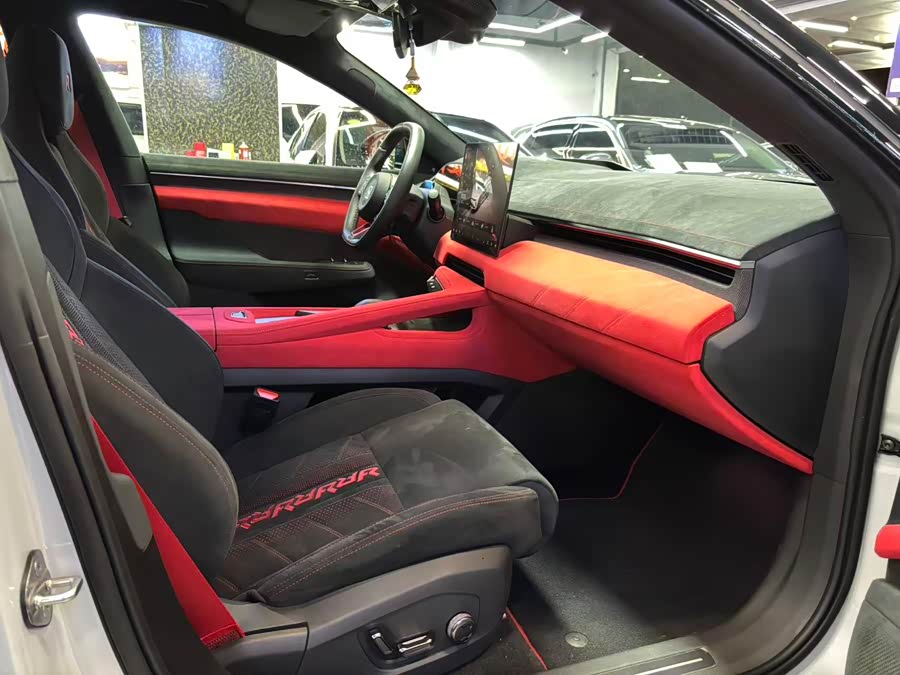 极氪 极氪001 FR 2024 汽车图片 #25