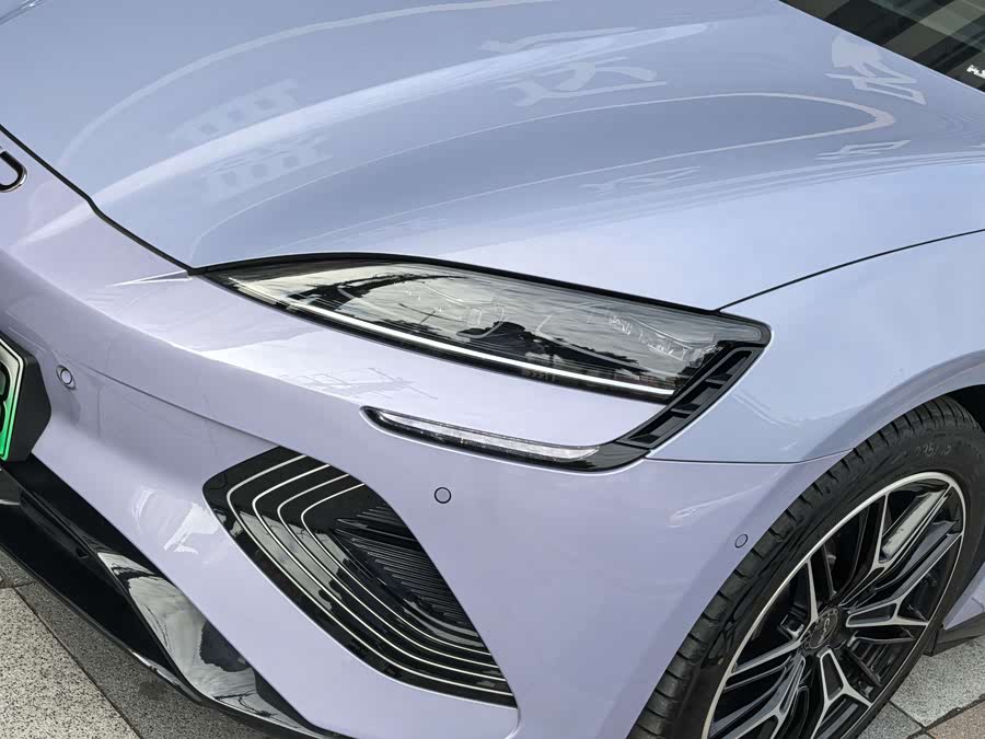 BYD Seal 2025 car image #25