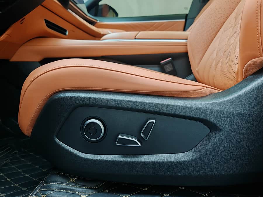 深蓝汽车 深蓝S07 2024 汽车图片 #25