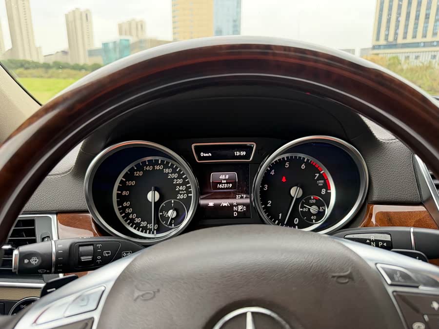 Mercedes-Benz GL Class 2013 #25 Mercedes-Benz GL Class 2013 car image #25