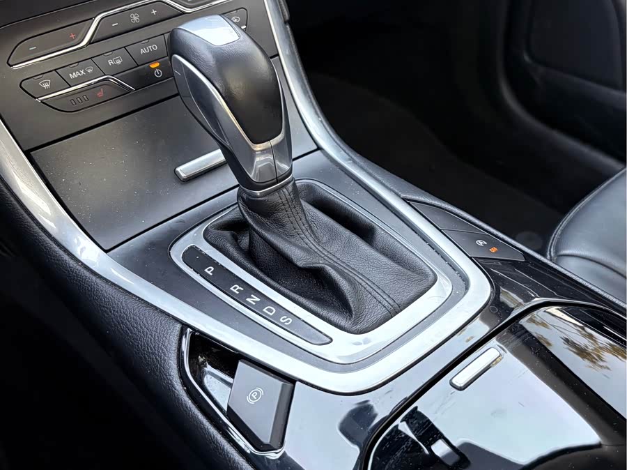 Ford Edge 2022 #25 Ford Edge 2022 imagem de carro #25