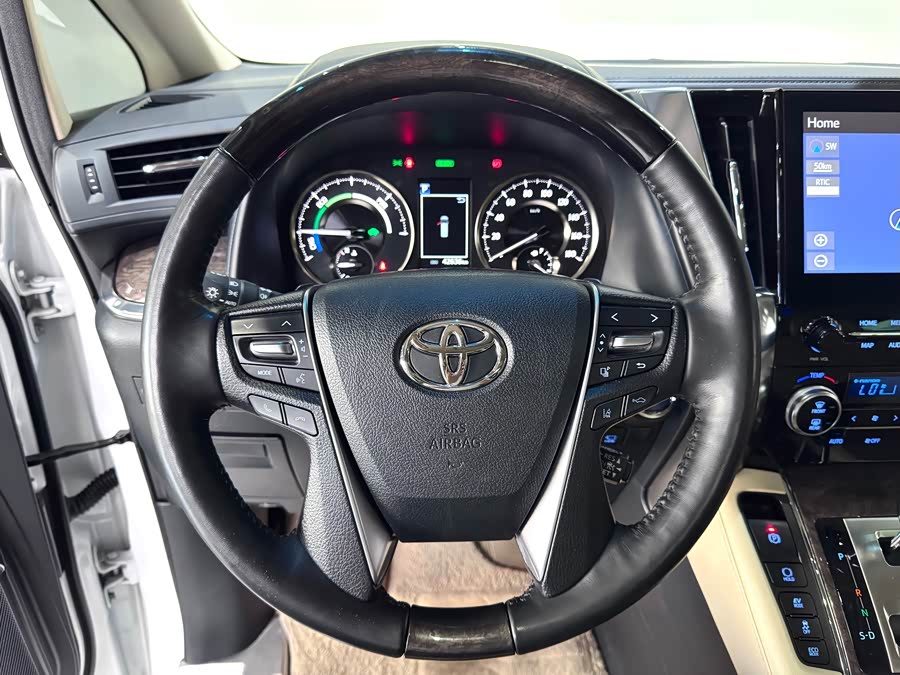 Toyota Vellfire 2023 car image #25