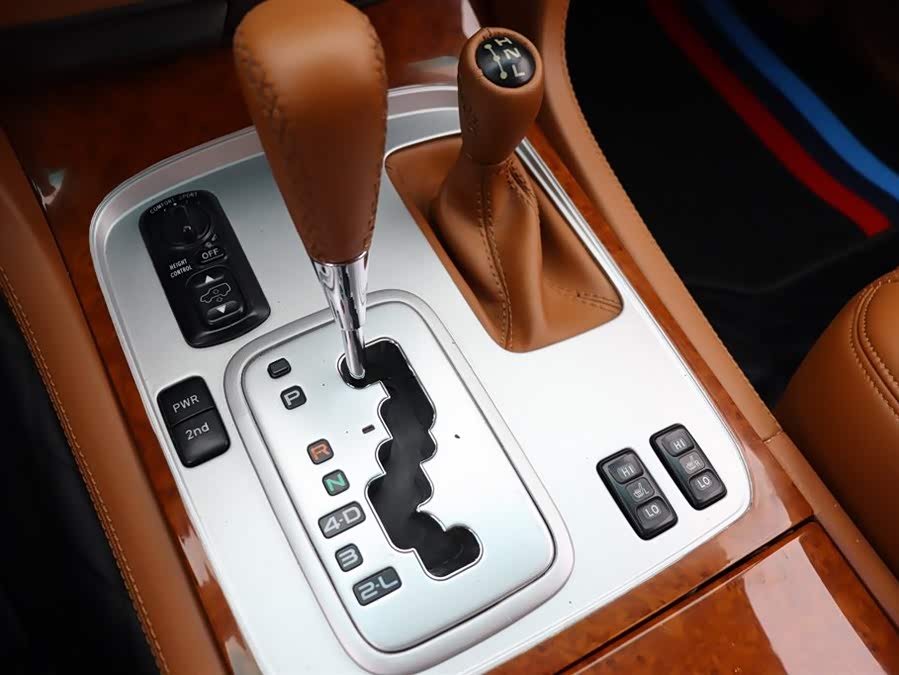 丰田 兰德酷路泽 2008 汽车图片 #25