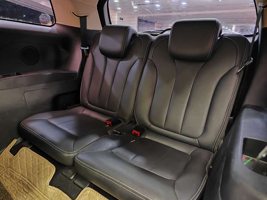 比亚迪 宋MAX新能源 2019 汽车图片 #25