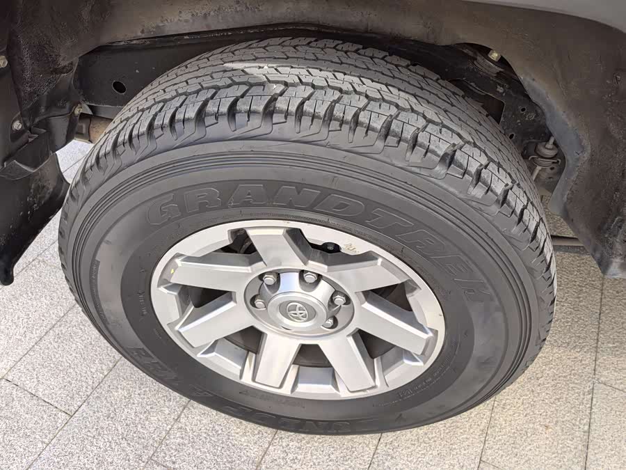 Toyota 2019 image de voiture #25