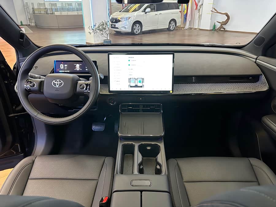 丰田 铂智3X 2025 #25 丰田 铂智3X 2025 汽车图片 #25