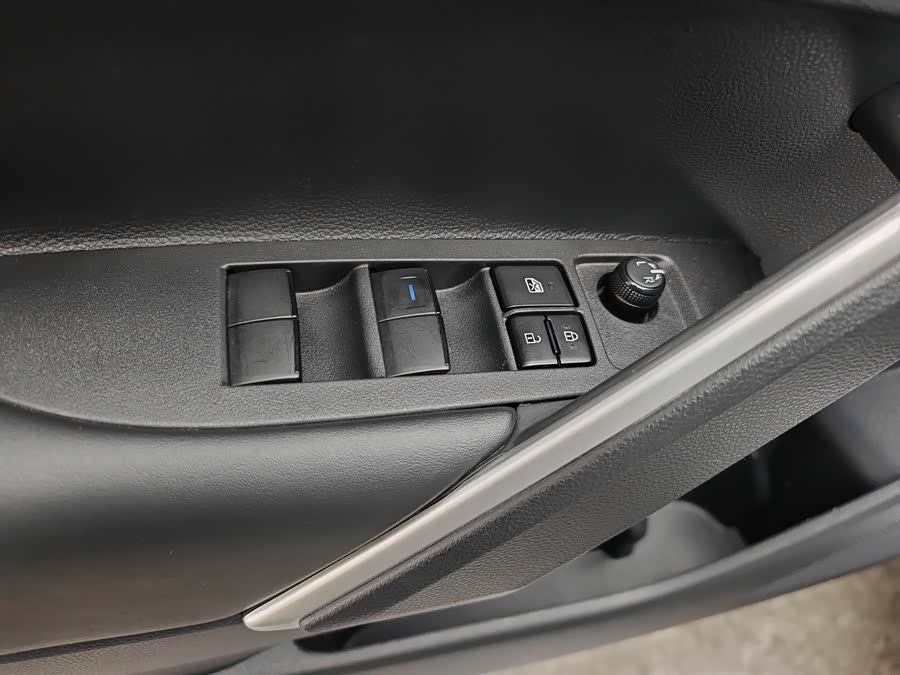 Toyota Frontlander 2023 #25 Toyota Frontlander 2023 imagen de coche #25