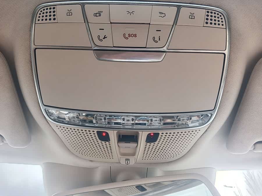 Mercedes-Benz S Class 2015 car image #25