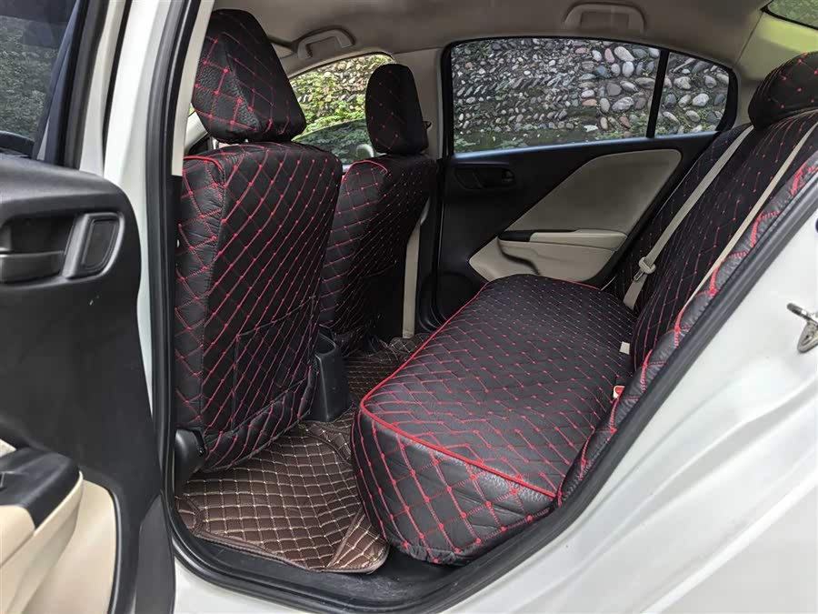 Honda Greiz 2016 #25 Honda Greiz 2016 car image #25