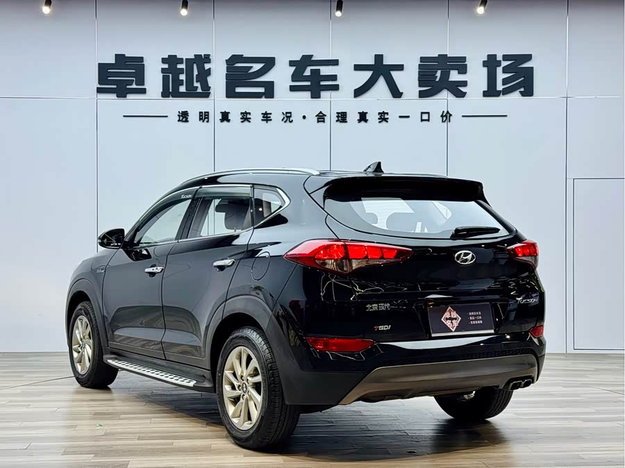 Hyundai Tucson 2016 car image #25