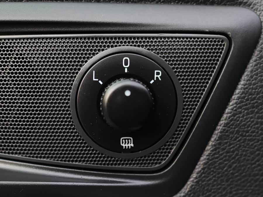 Skoda Yeti 2016 car image #25