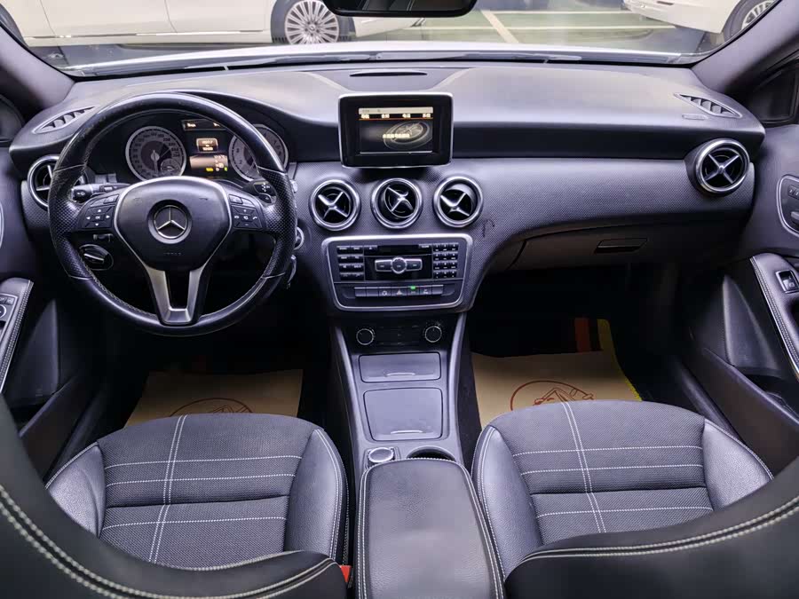 Mercedes-Benz A Class (Imported) 2014 #25 Mercedes-Benz A Class (Imported) 2014 car image #25