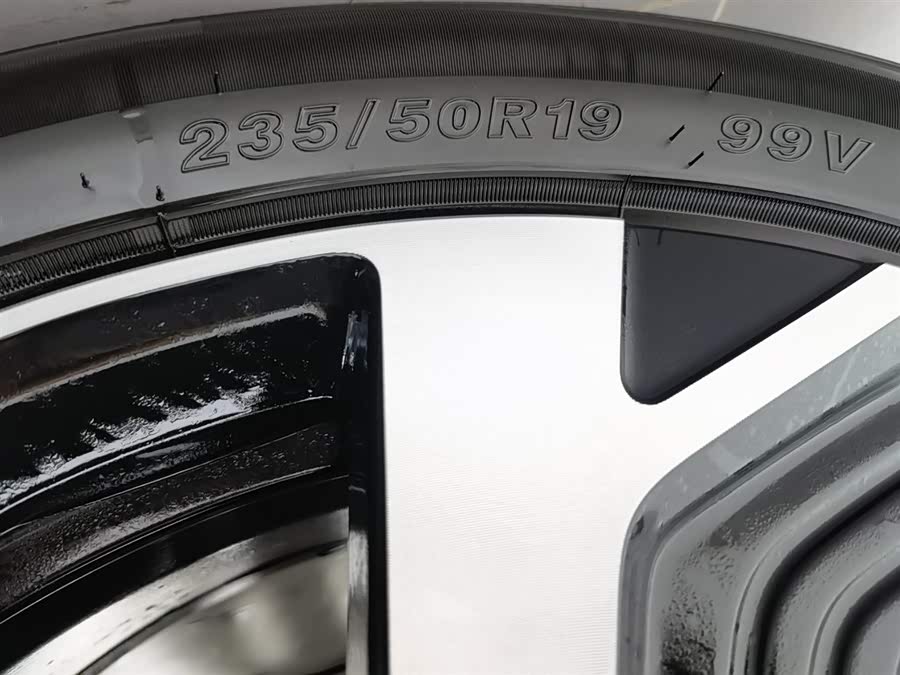 BYD Sea Lion 05 DM-i 2025 car image #25