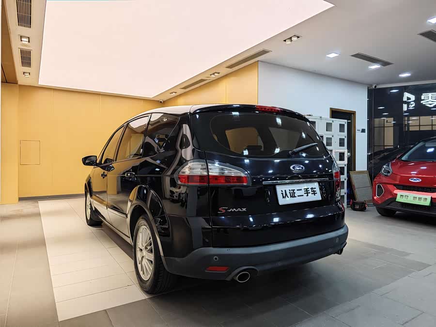 Ford S-MAX 2012 #25 Ford S-MAX 2012 car image #25