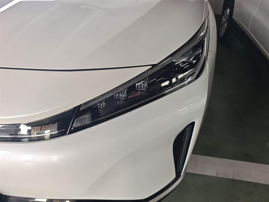 Roewe D5X DMH 2024 car image #25