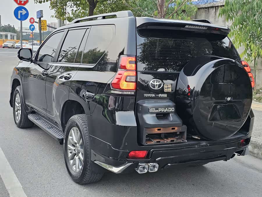 Toyota Land Cruiser Prado 2019 #25 Toyota Land Cruiser Prado 2019 car image #25