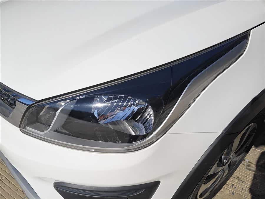 Kia Rio Cross 2018 صورة سيارة #25