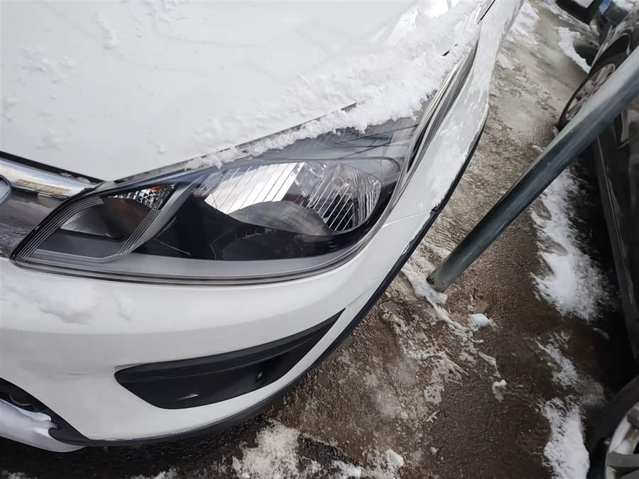 Kia Rio Cross 2017 صورة سيارة #25