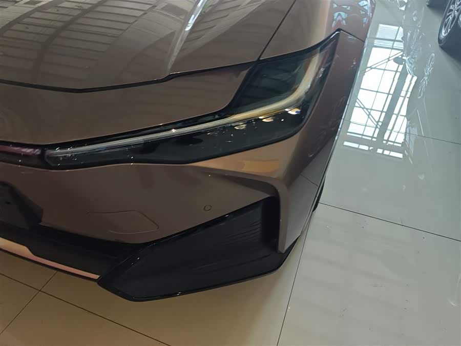 Toyota bZ3 2023 immagine di auto #25