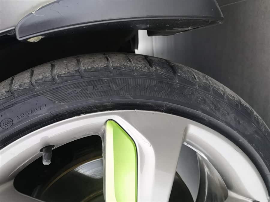 Hyundai Veloster 2015 immagine di auto #25